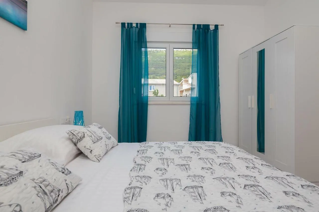 Apartmani Ujakovic Kastela Apartment